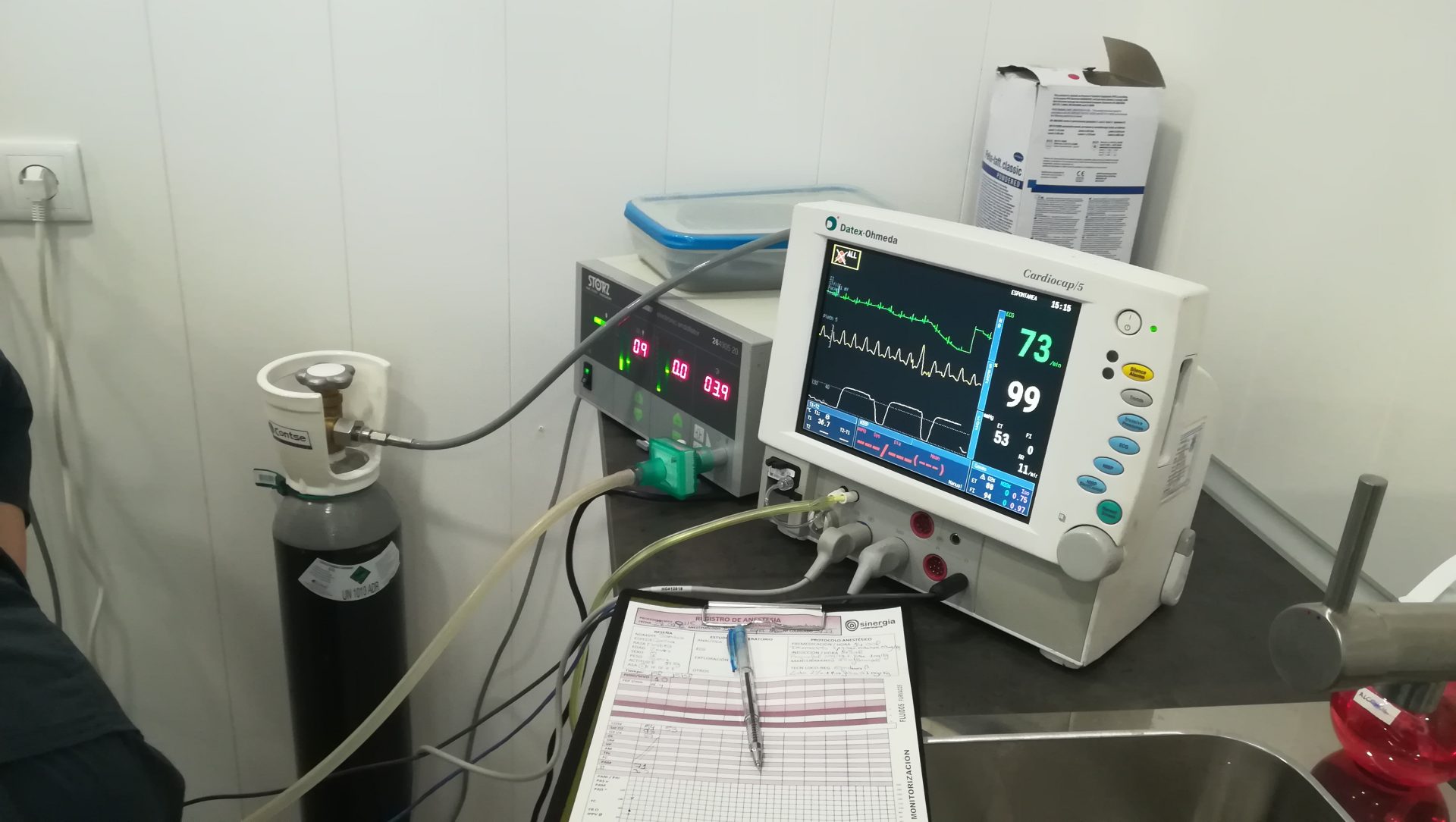 Sobre Javier Grande Ortiz